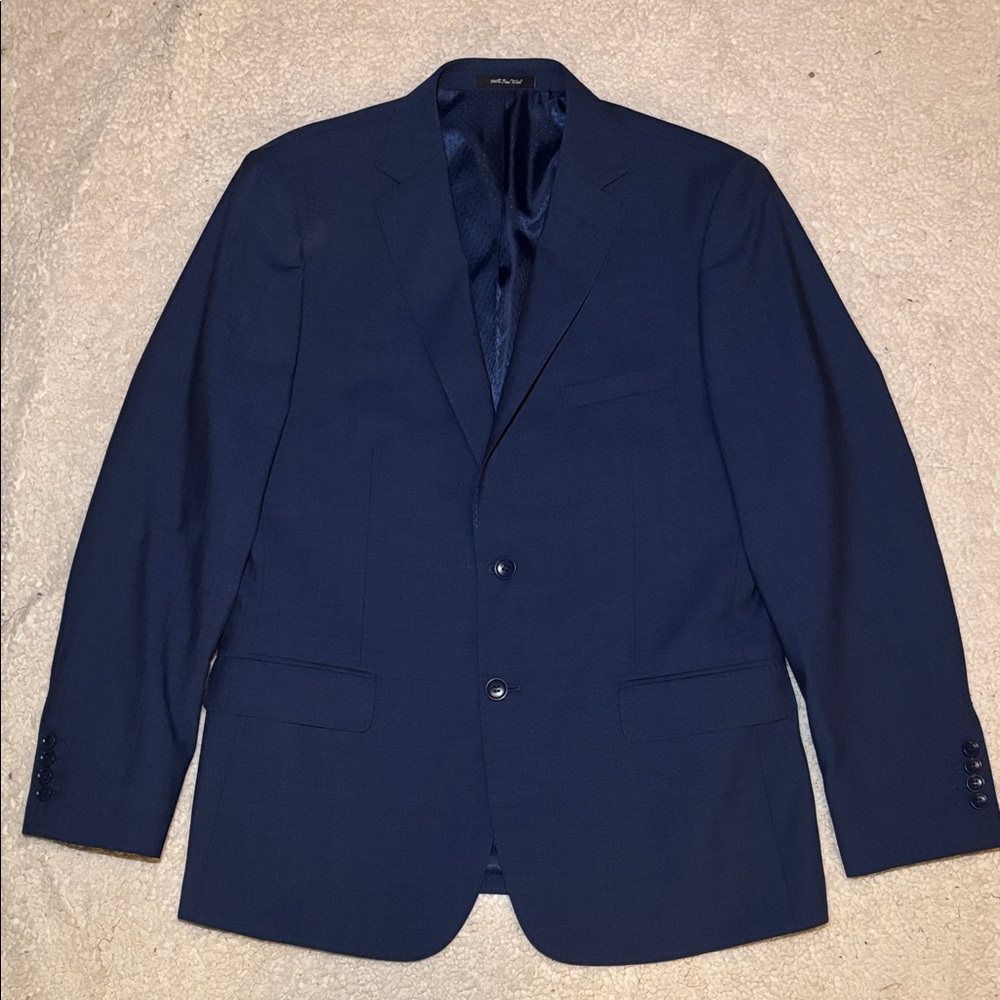 Mantoni 100% virgin wool Blue Blazer 42R NWOT